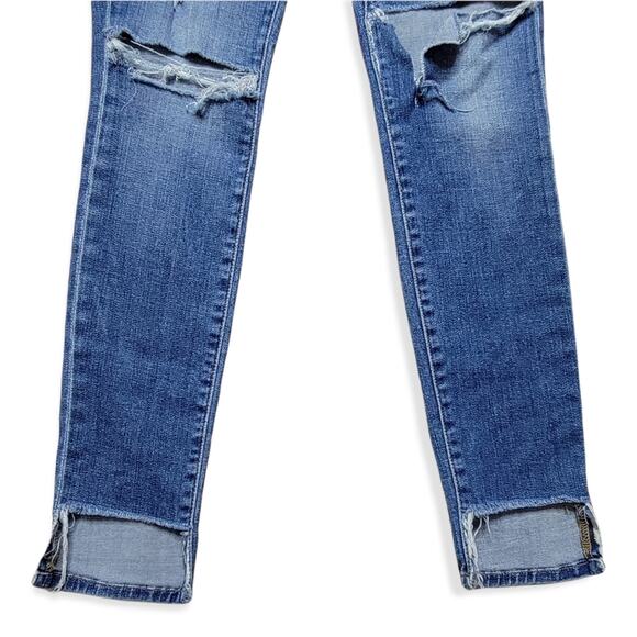 Frame Le Skinny De Jeanne Distressed Skinny Jean in Jewell Size 25 - Picture 5 of 9